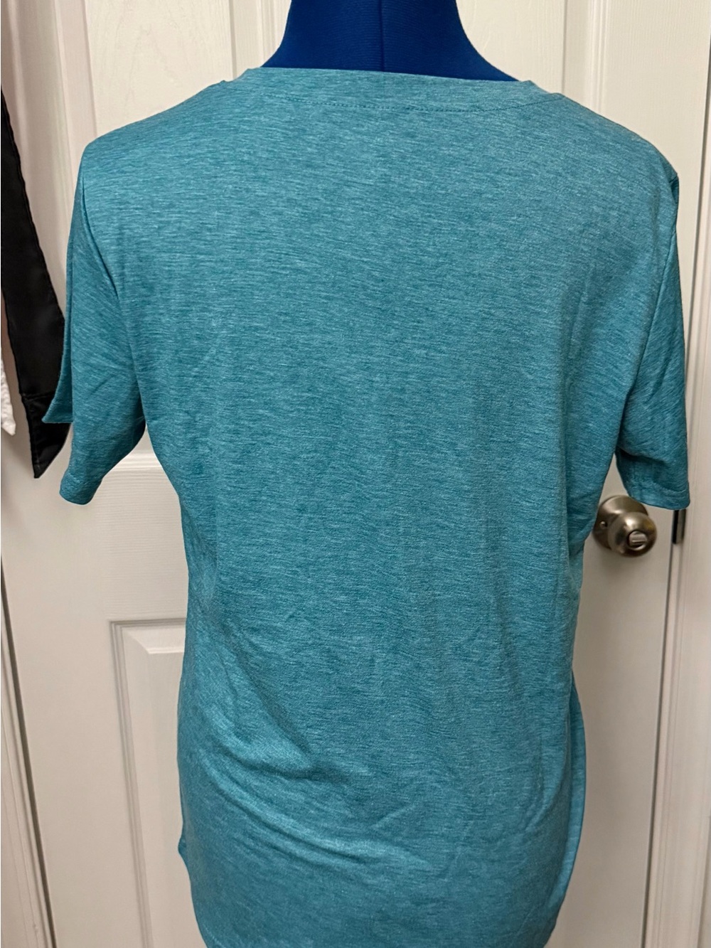 Graphic Tee’s Bundle - Picture 2 of 9